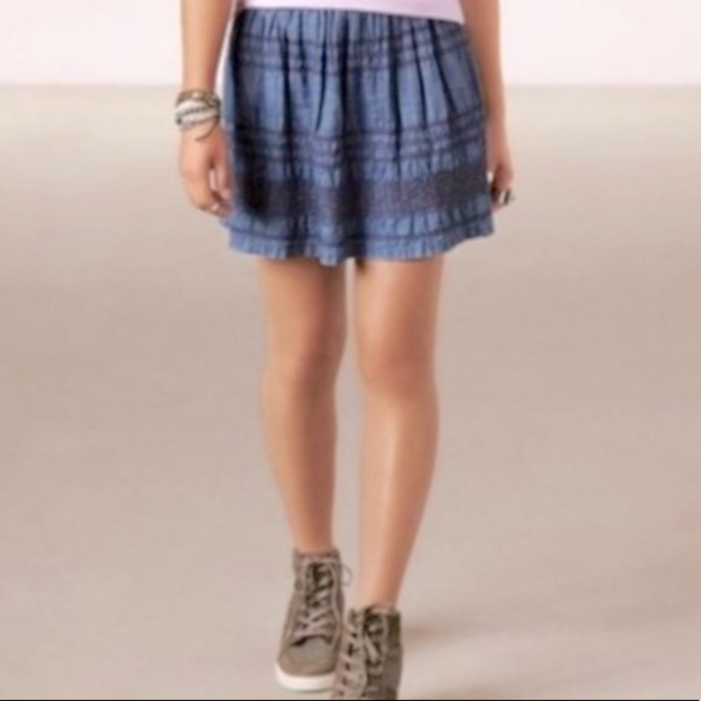 American Eagle Chambray embroidered skirt